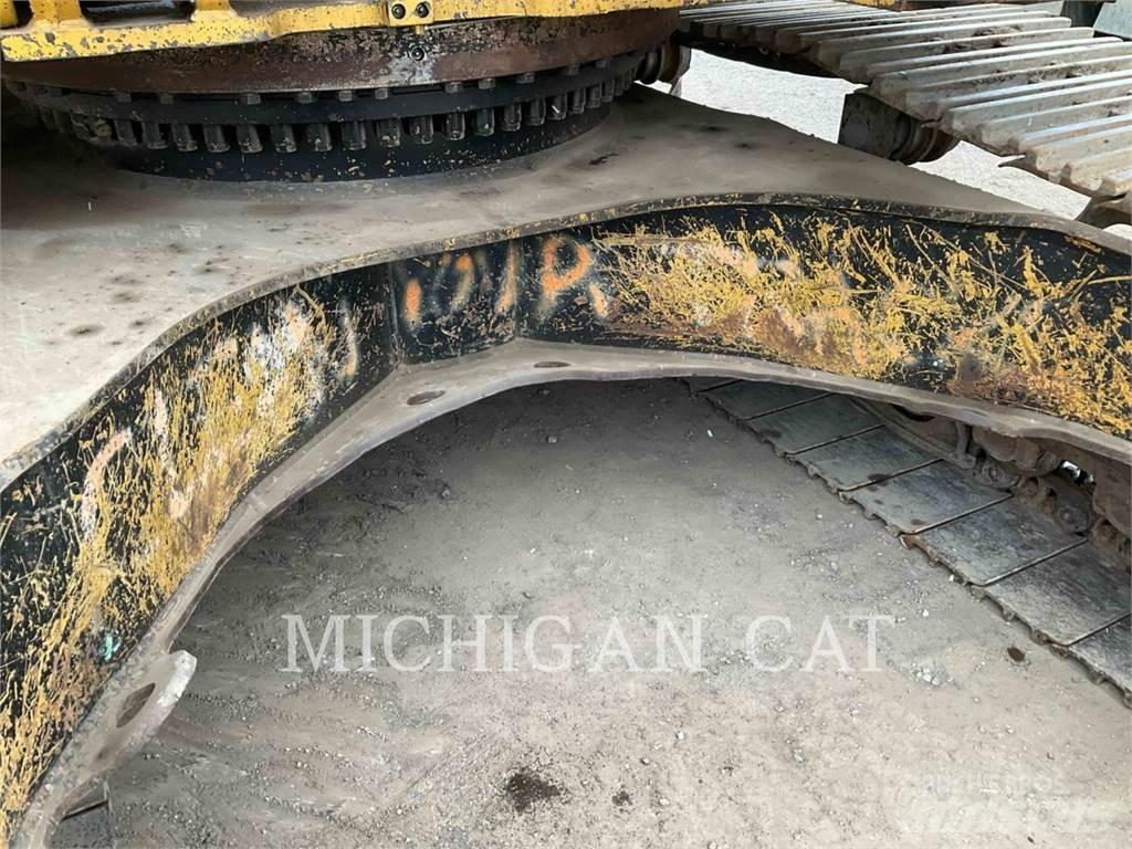 CAT 349FL Crawler excavators