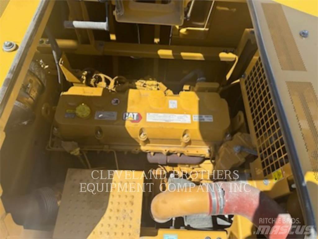 CAT 352-08FG Crawler excavators