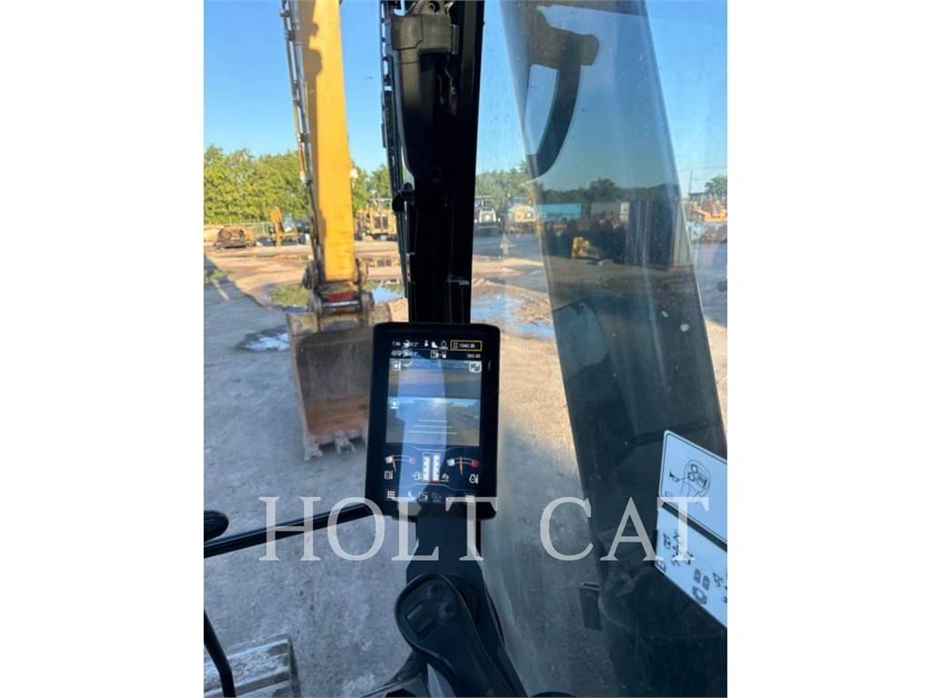 CAT 352 12 TC Crawler excavators