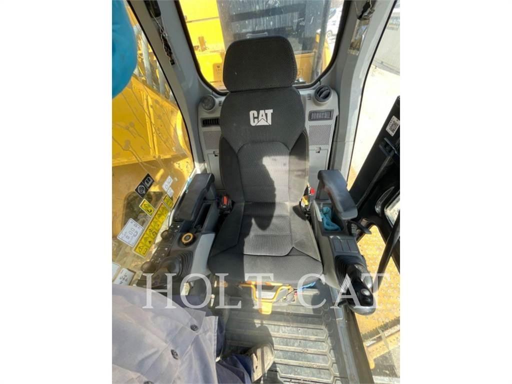 CAT 374 Crawler excavators
