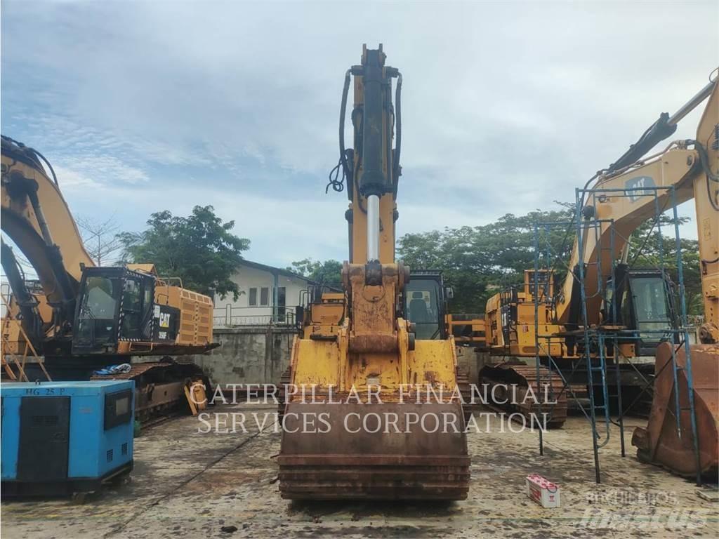CAT 374F Crawler excavators