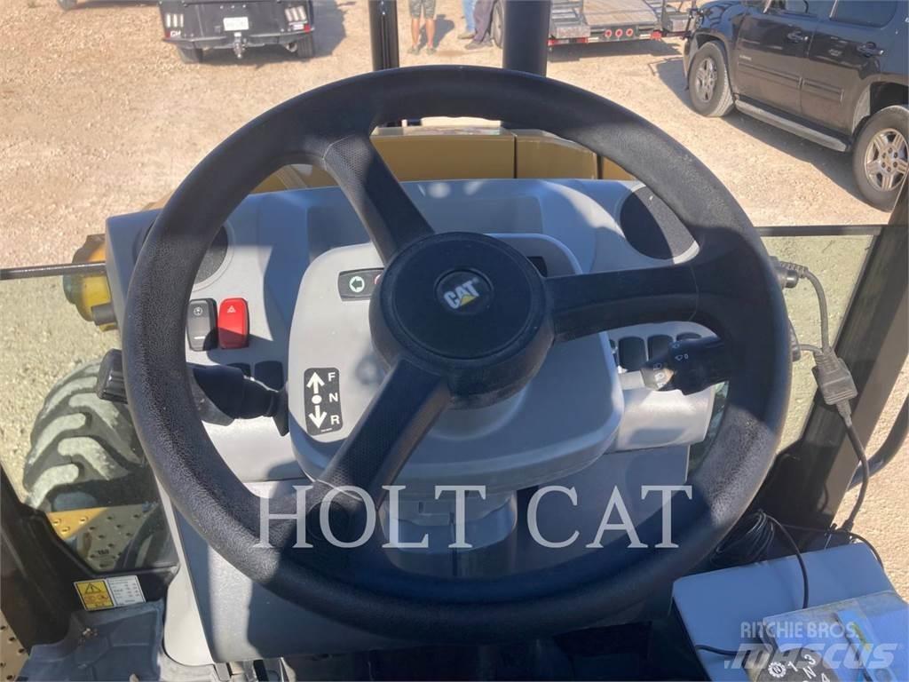 CAT 415-07 Backhoe