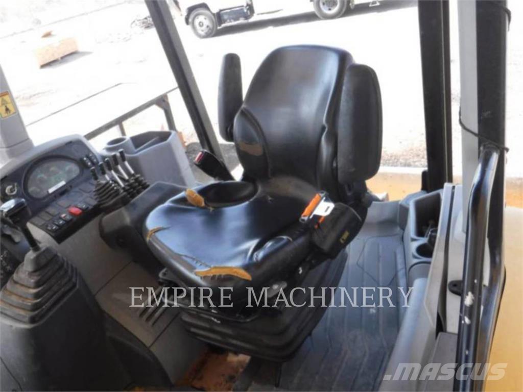 CAT 415F2 IL Wheel loaders