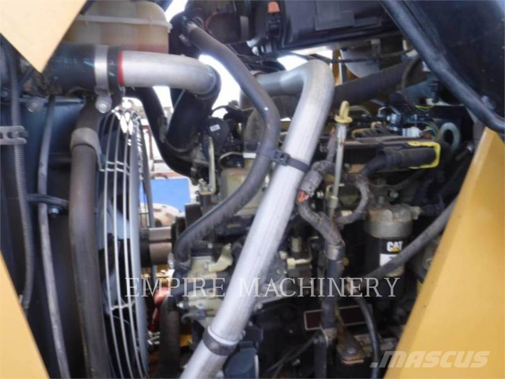 CAT 415F2 IL Wheel loaders