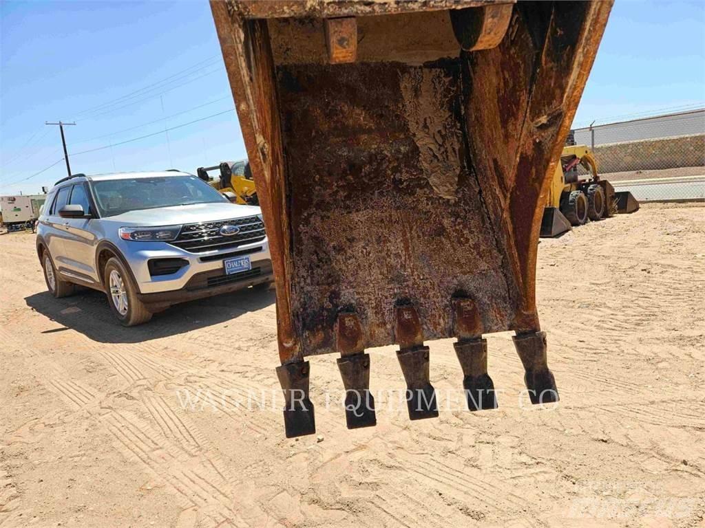 CAT 416F2 4WDE Backhoe