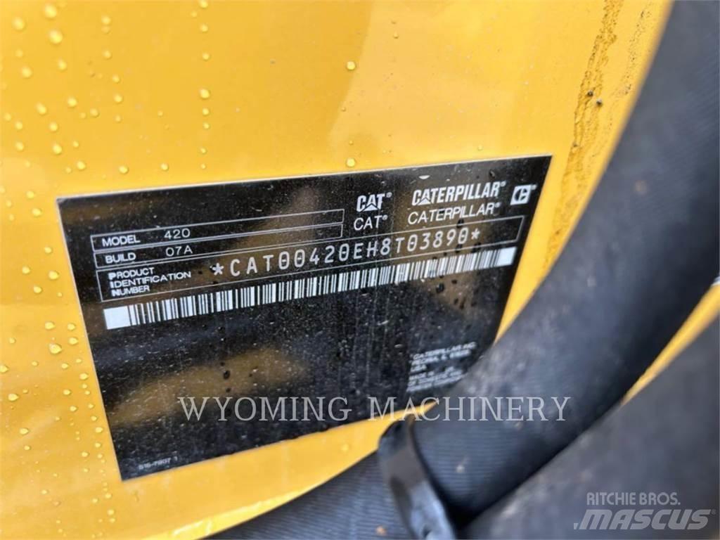 CAT 420 Backhoe