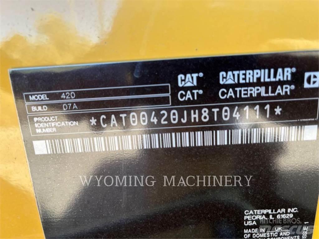CAT 420 Backhoe