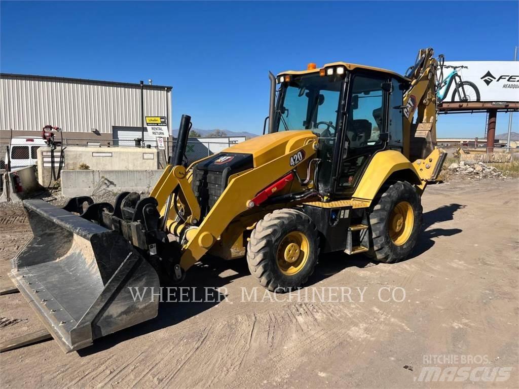 CAT 420 Backhoe
