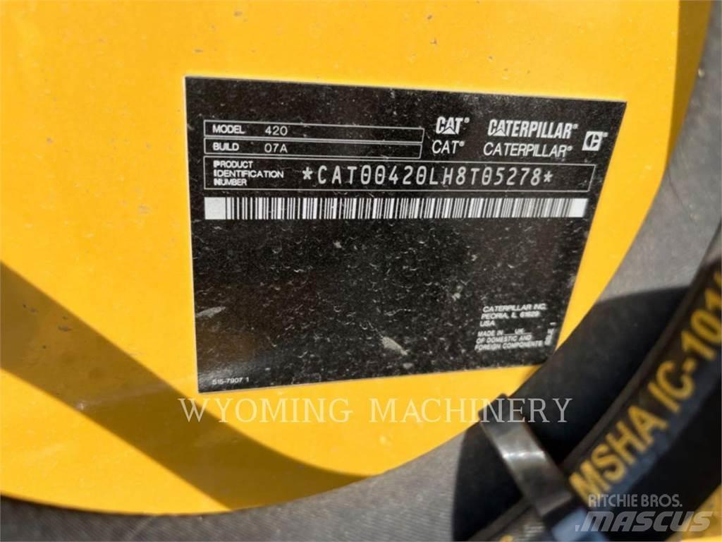 CAT 420 Backhoe