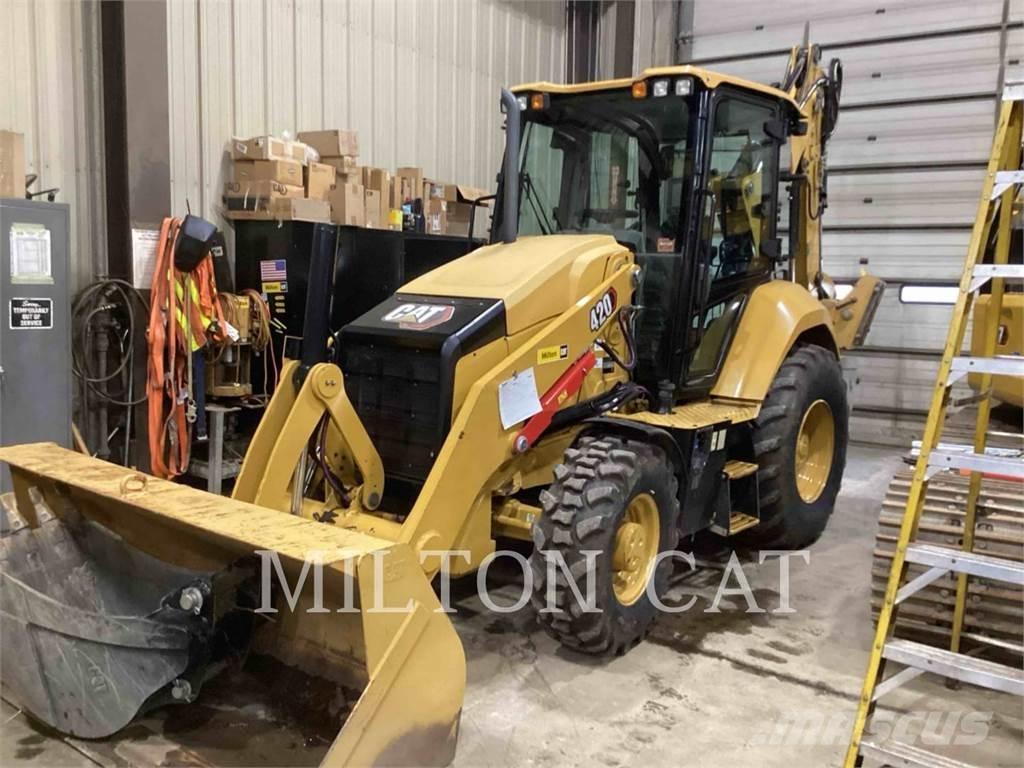 CAT 420 Backhoe