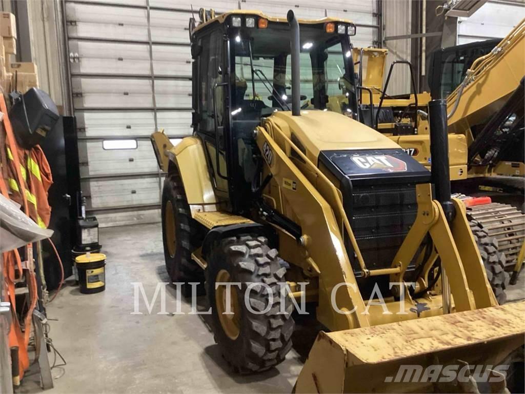 CAT 420 Backhoe
