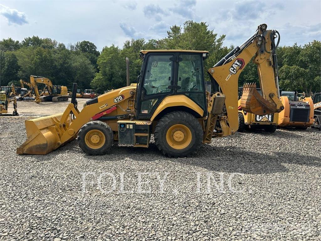 CAT 420-07 Backhoe