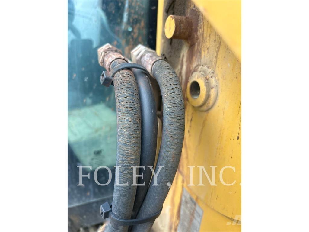 CAT 420-07XE Backhoe