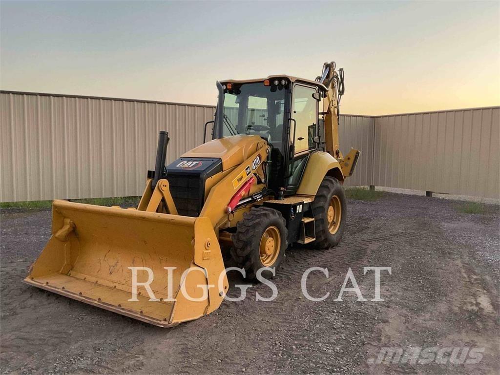 CAT 420 4AEM Backhoe