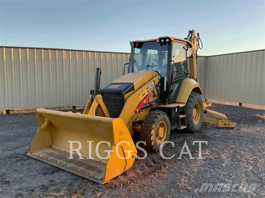 CAT 420 4AEM Backhoe
