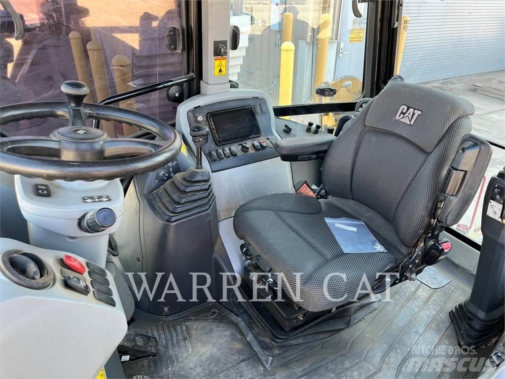CAT 420 AE4 Backhoe