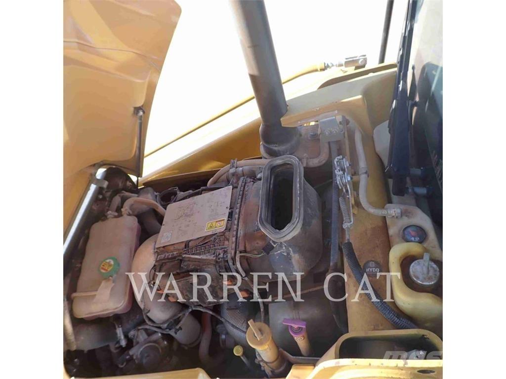 CAT 420 AE4 Backhoe