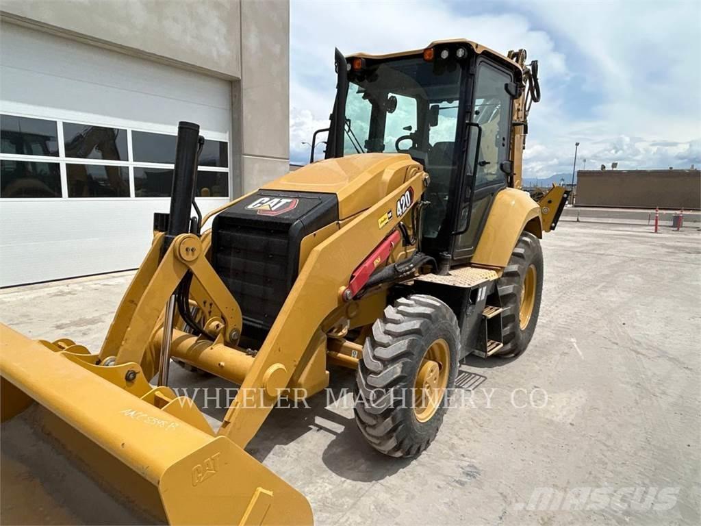 CAT 420 CF Backhoe