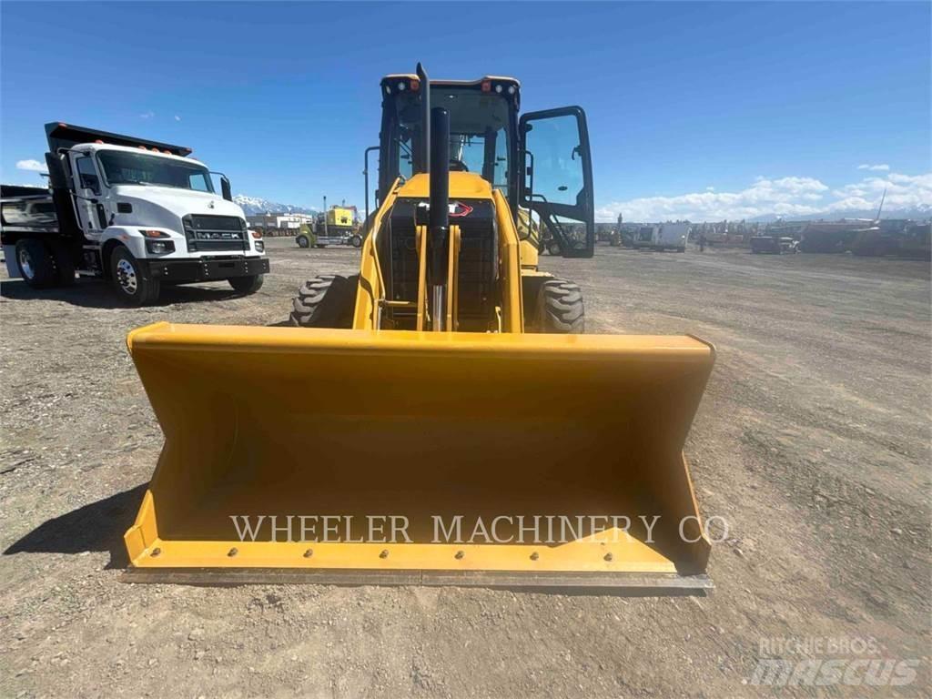 CAT 420 CF Backhoe