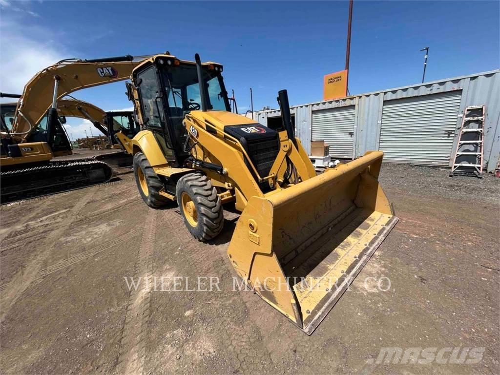 CAT 420 CF Backhoe