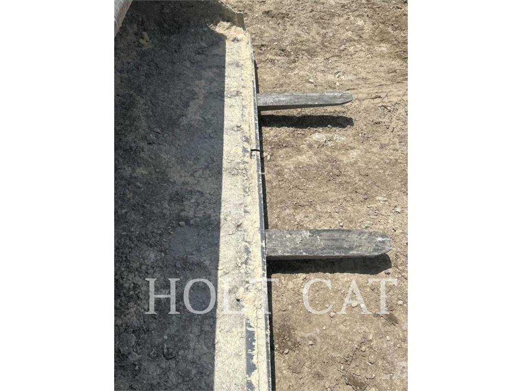 CAT 420 IT4SX Backhoe