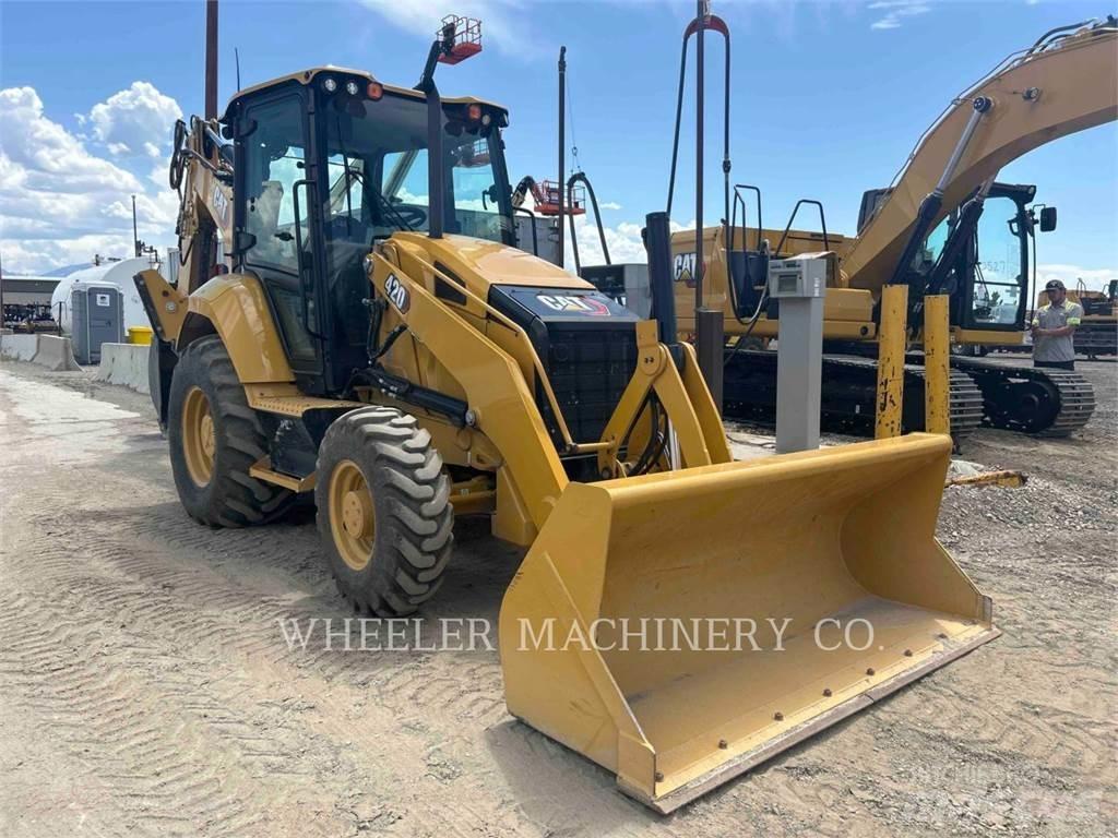 CAT 420 TH Backhoe
