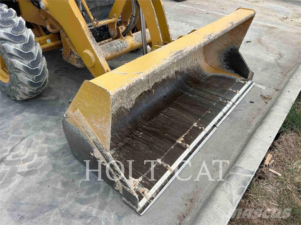 CAT 42007 Backhoe