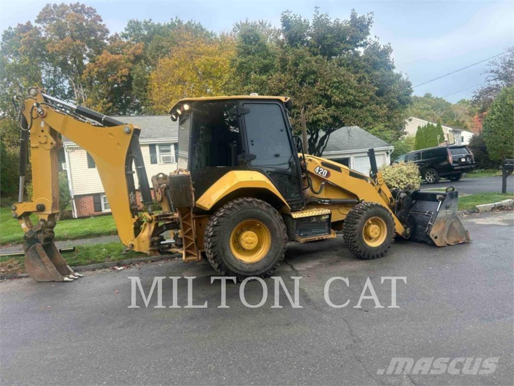 CAT 42007 Backhoe