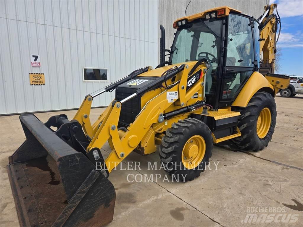 CAT 420F Backhoe