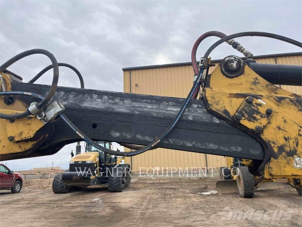 CAT 420F 4WDE Backhoe