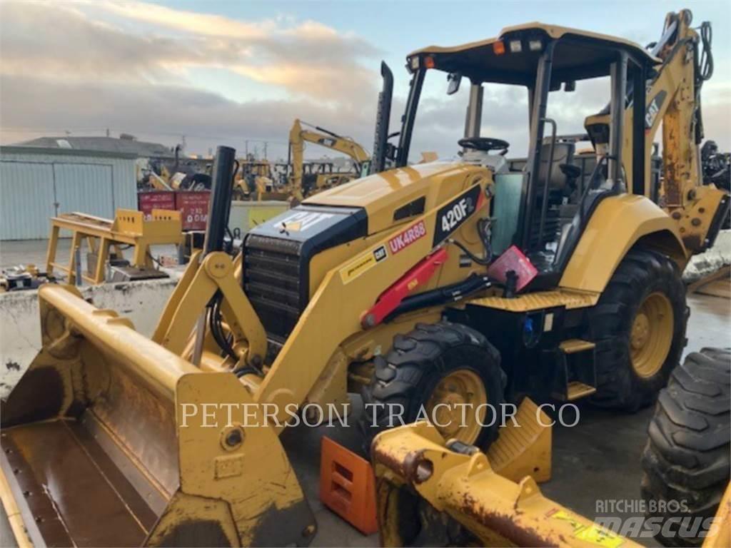 CAT 420F2 Backhoe