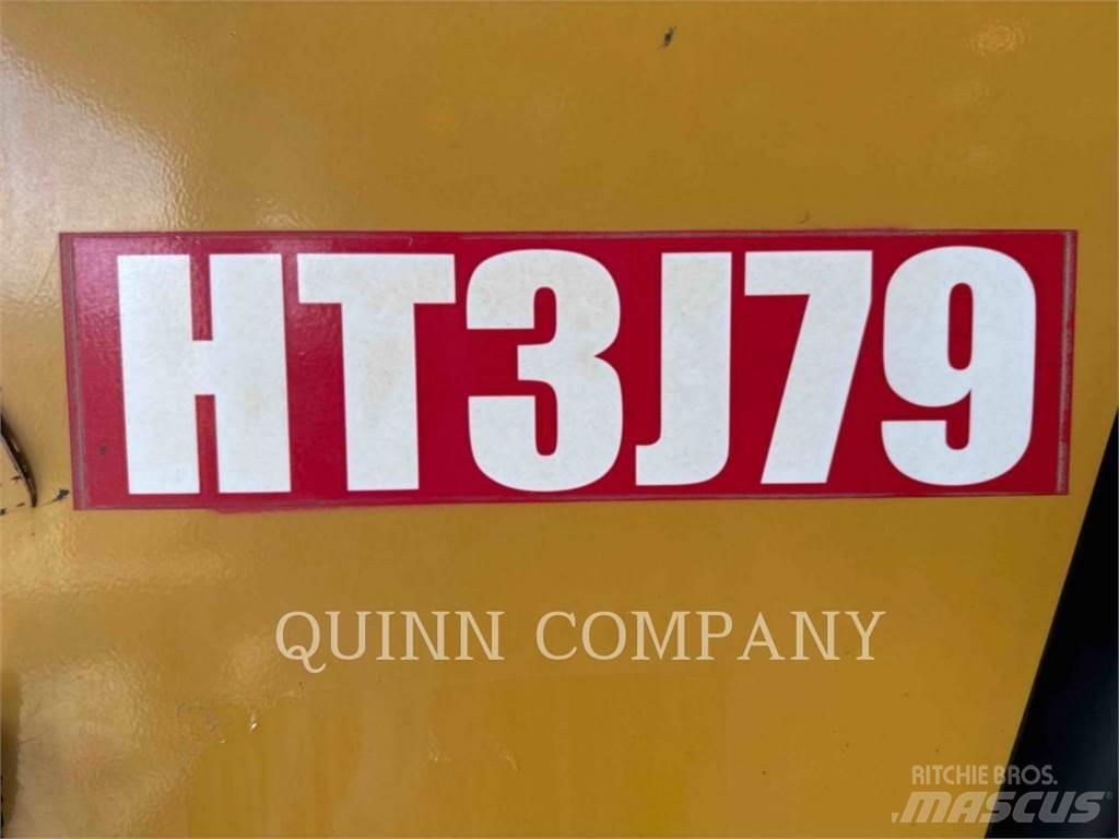 CAT 420F2 Backhoe