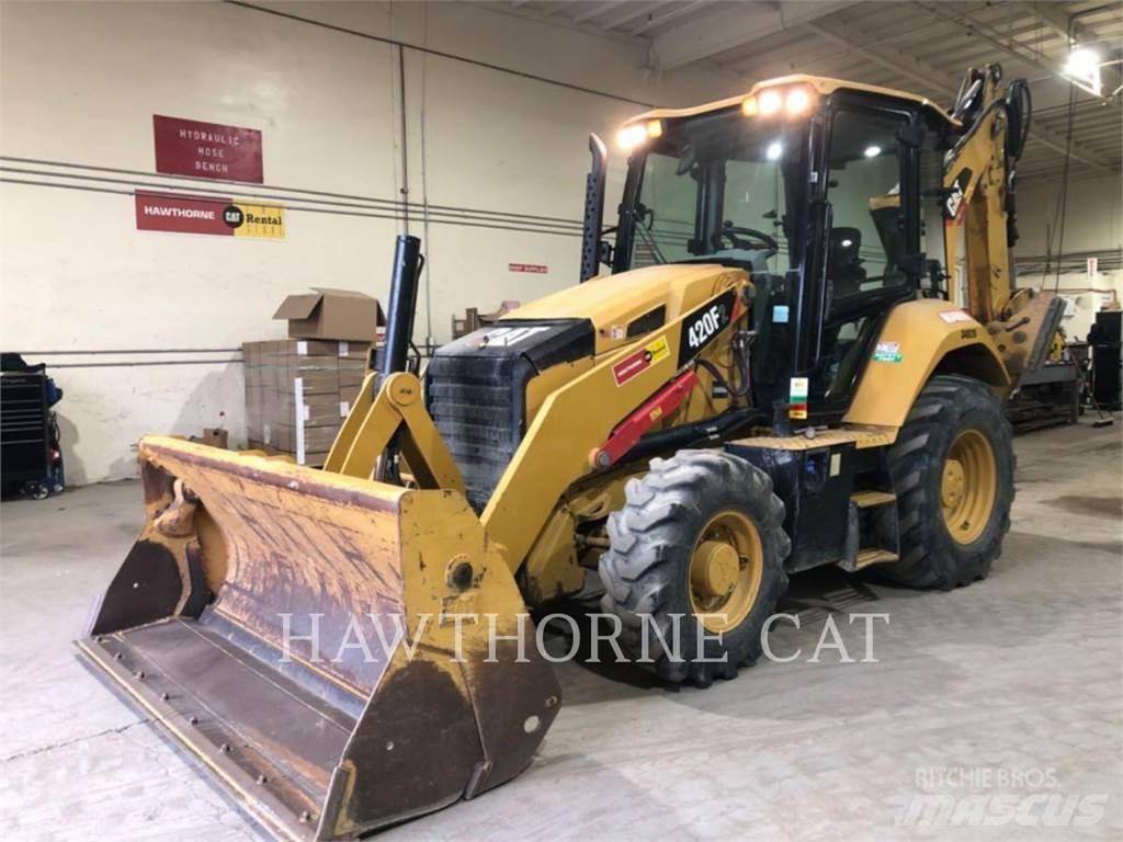 CAT 420F2 Backhoe