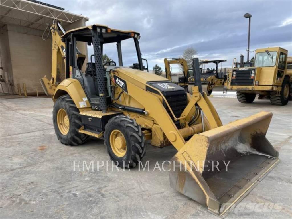 CAT 420F2 4EO Backhoe