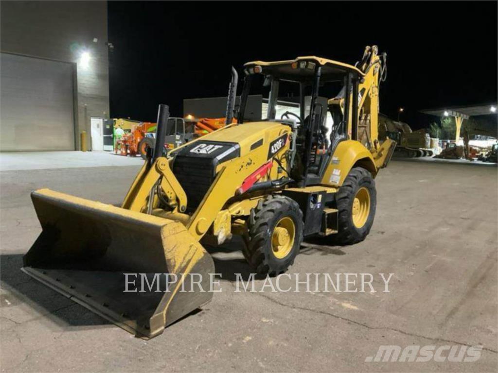 CAT 420F2 4EO Backhoe