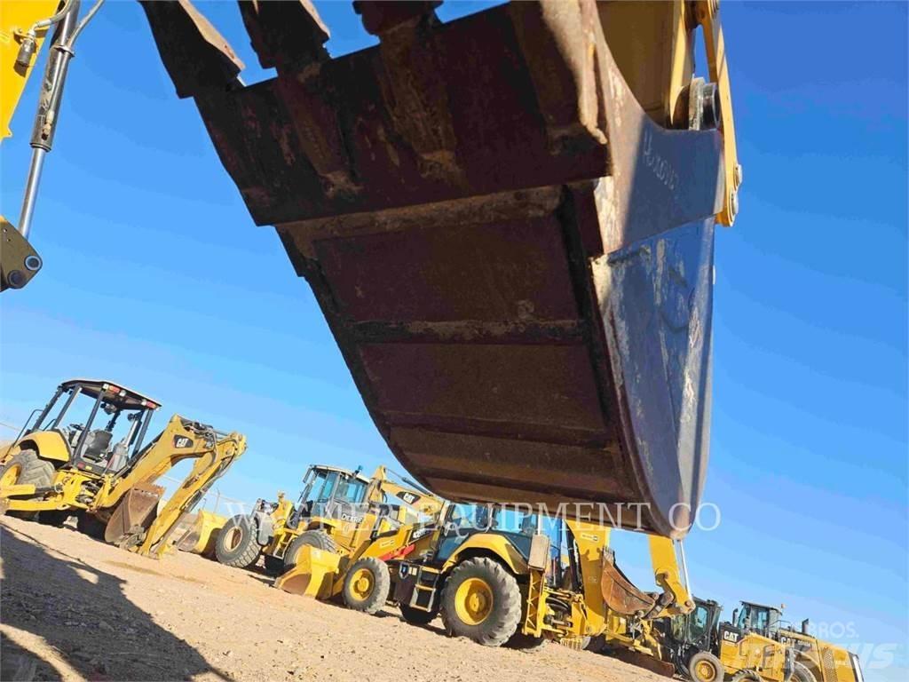 CAT 420F2 4WDS Backhoe