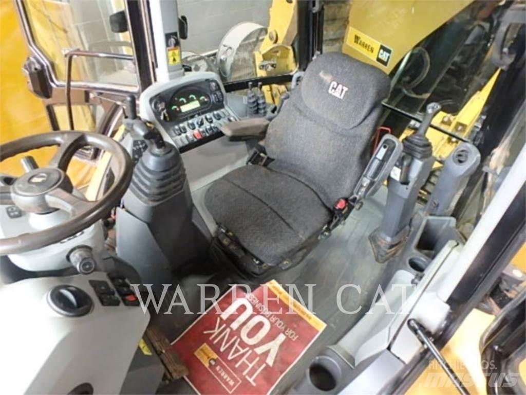 CAT 420F2 AE4T Backhoe
