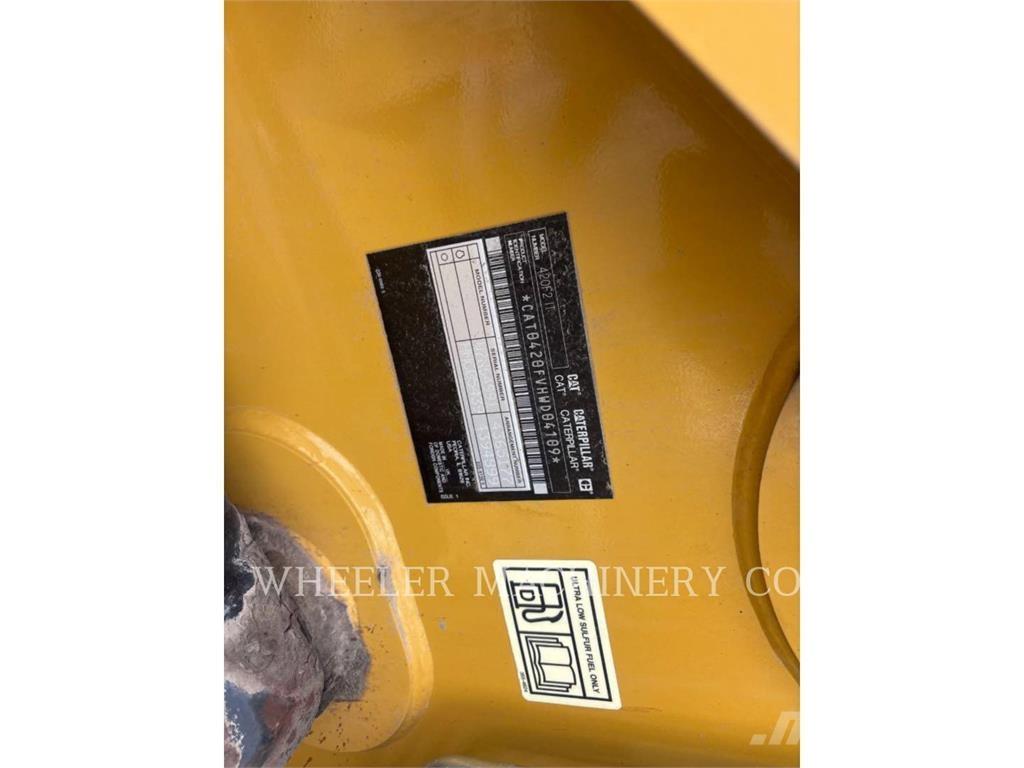 CAT 420F2 ITCF Backhoe
