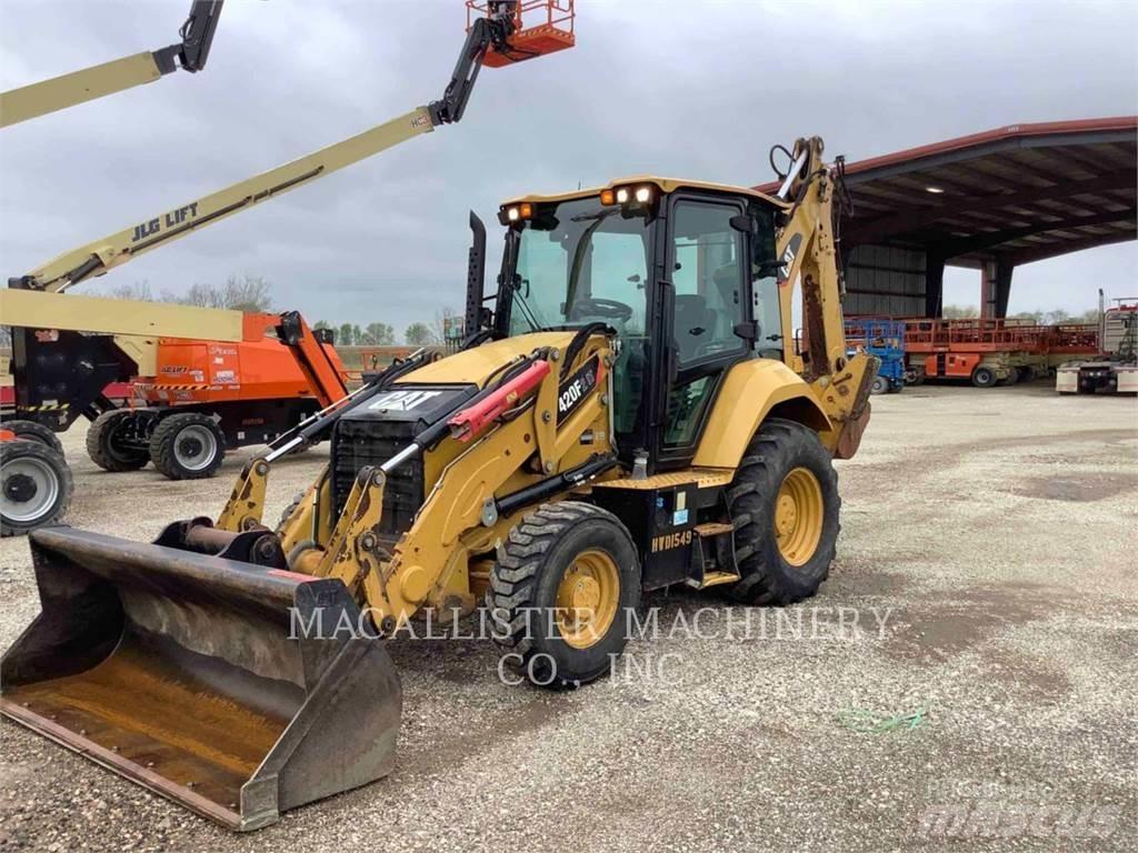 CAT 420F2IT Backhoe
