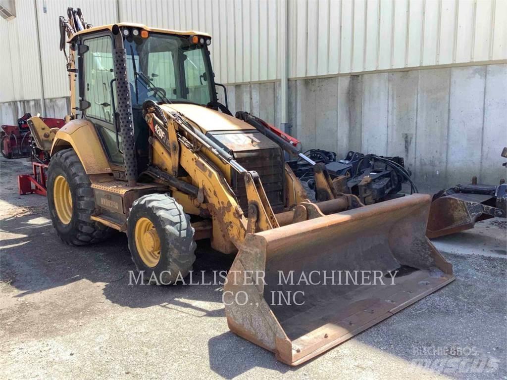 CAT 420F2IT Backhoe