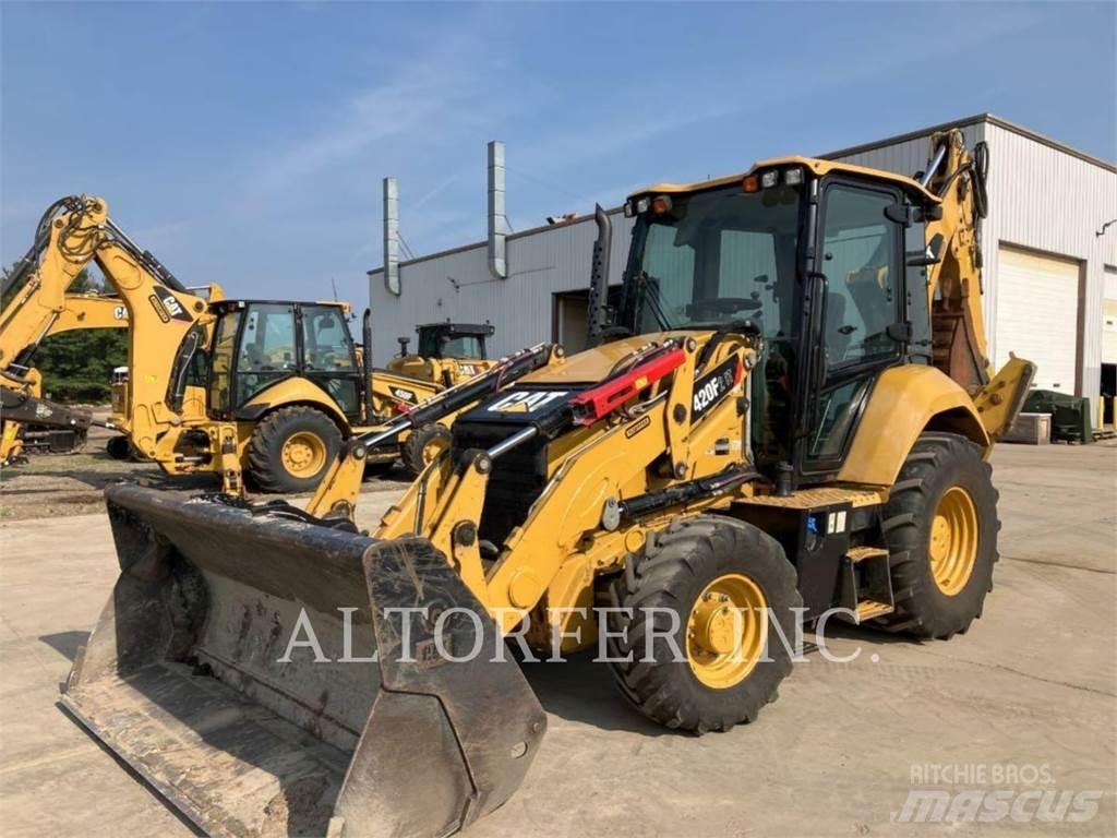 CAT 420F2IT Backhoe