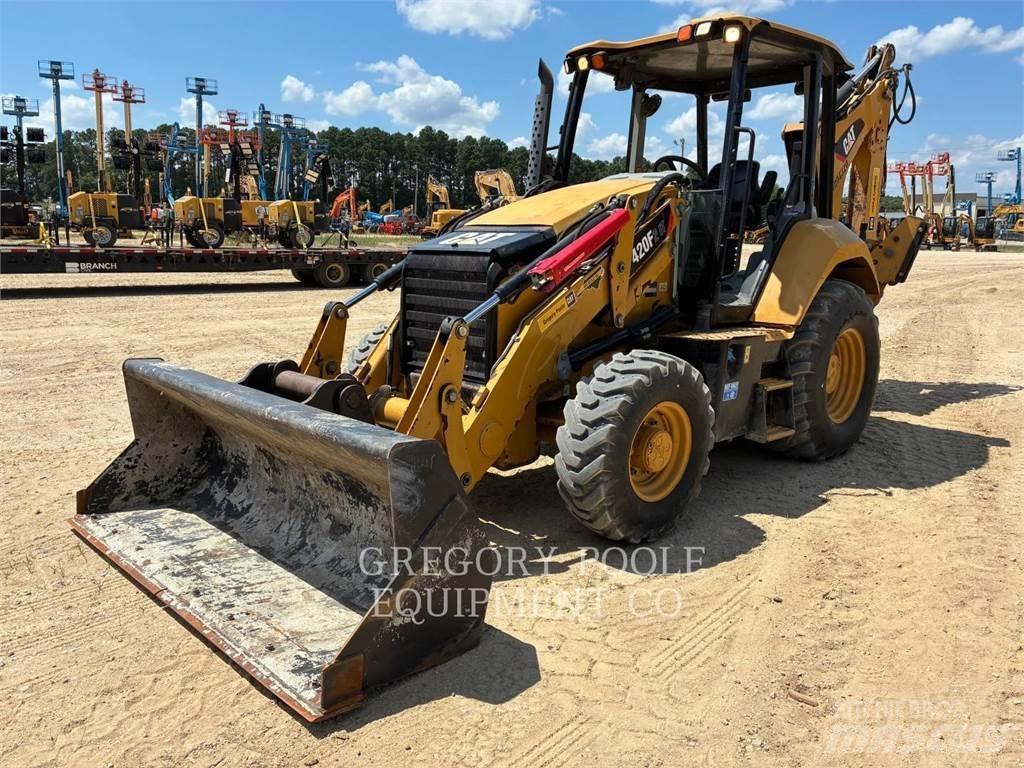 CAT 420F2IT Backhoe