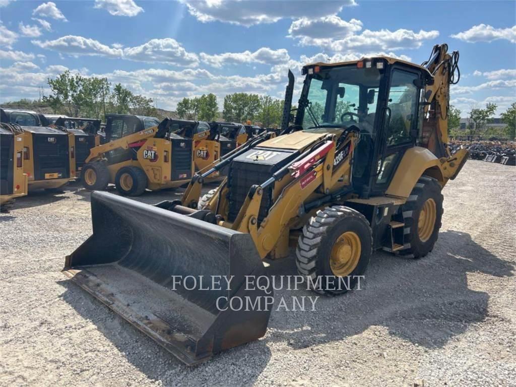 CAT 420F2IT Backhoe