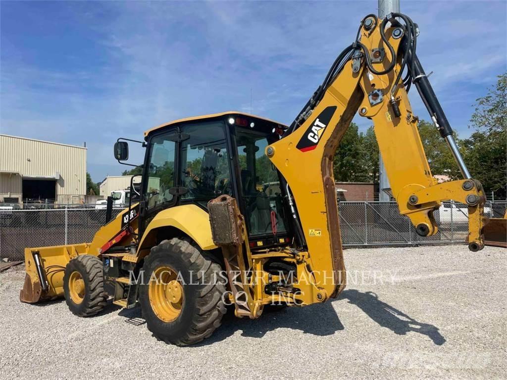 CAT 420F2ST Backhoe