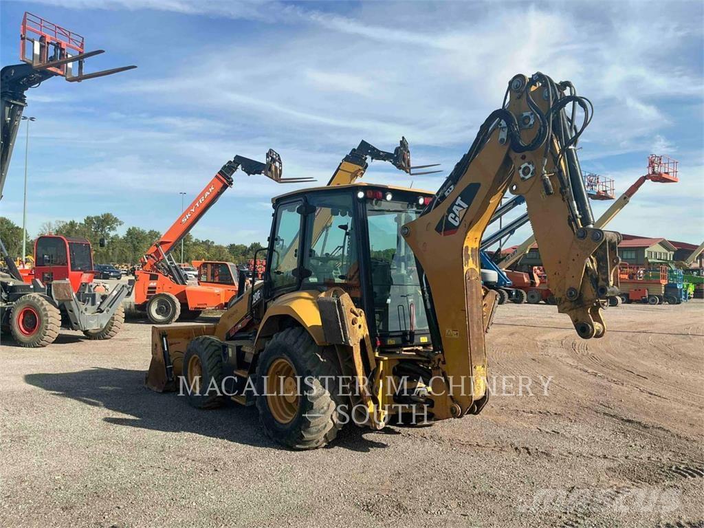 CAT 420F2ST Backhoe