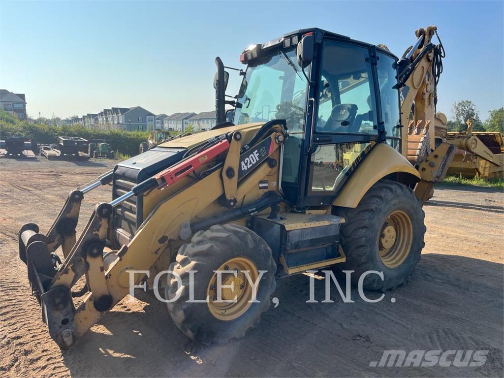 CAT 420FIT Backhoe