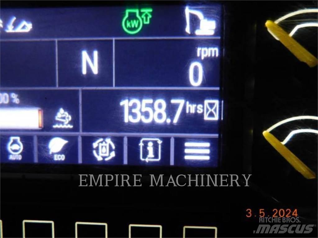 CAT 420XE4EOIP Backhoe