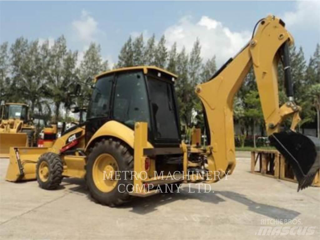 CAT 422E Backhoe