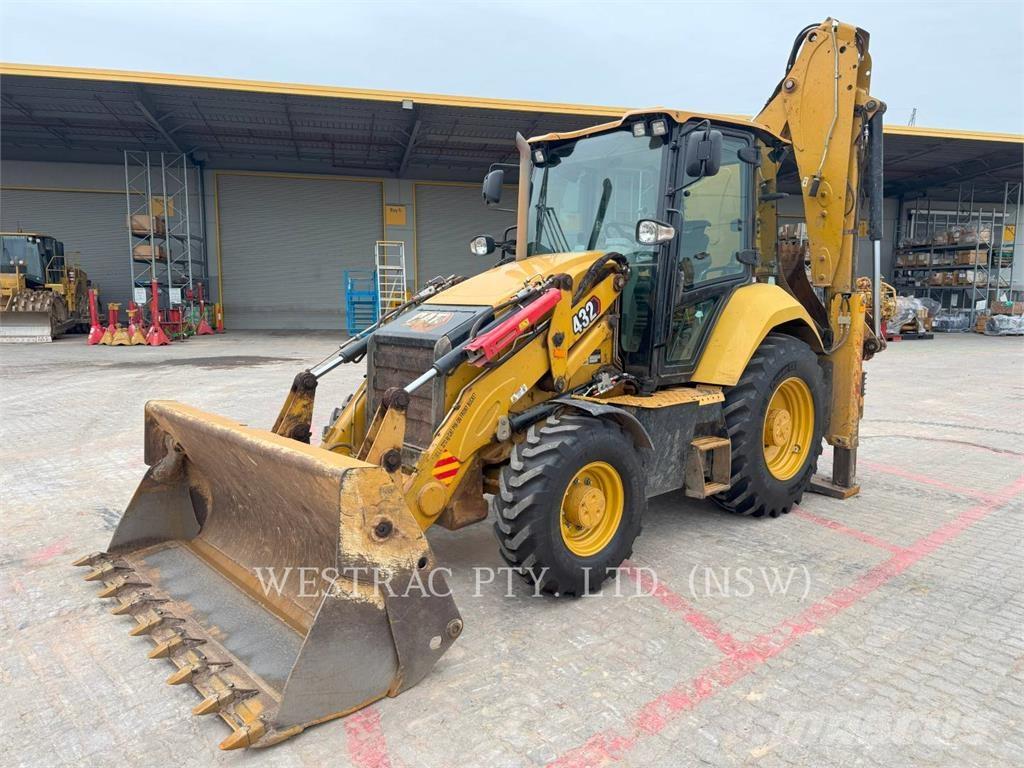 CAT 432-07LRC Backhoe