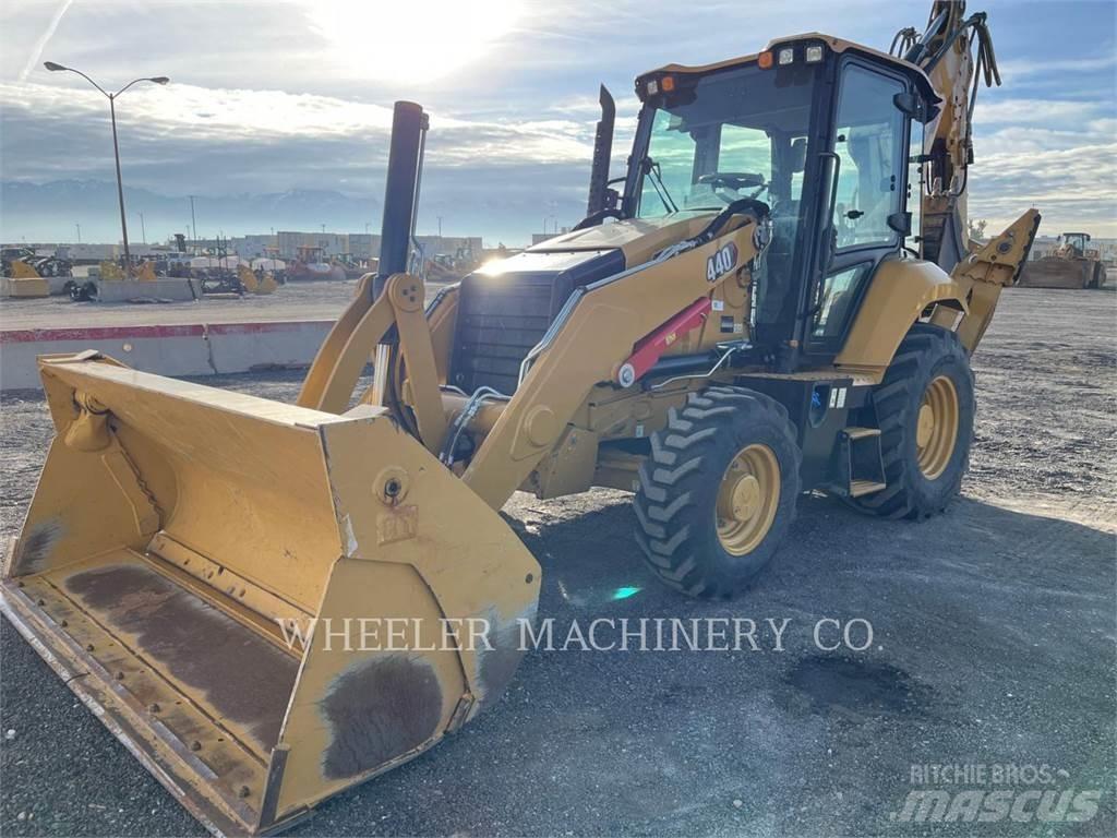 CAT 440 TH Backhoe